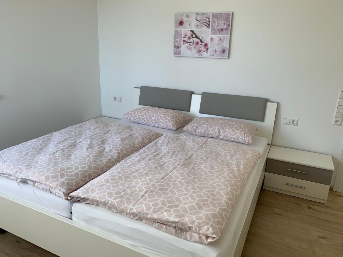 Haus Steingrubenweg Apartment Mutlangen Екстериор снимка